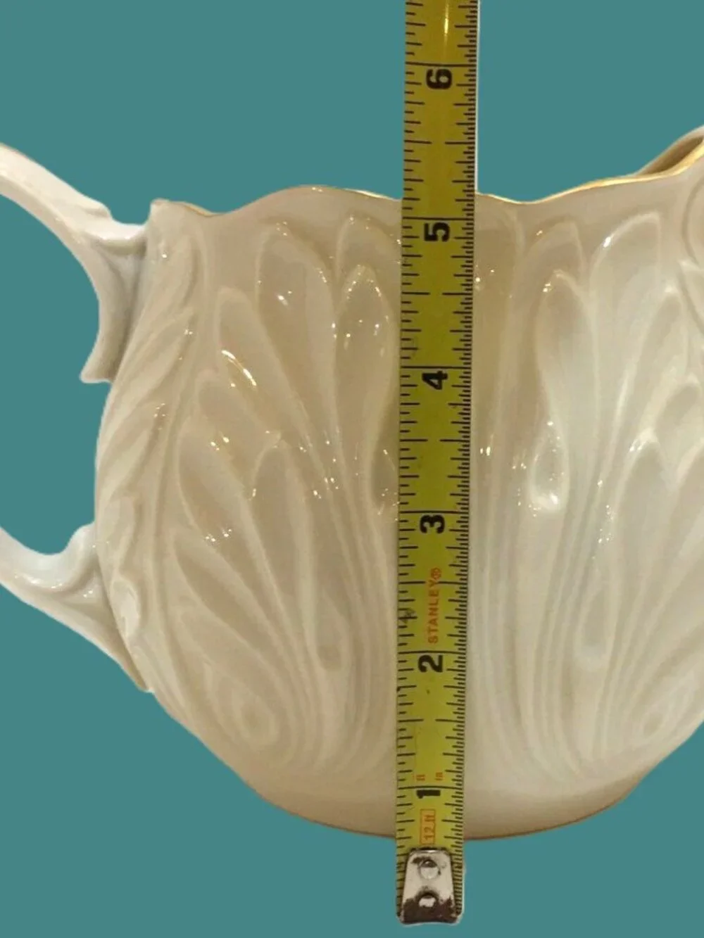 LENOX ~ 48 OZ Cottage Rose Water Pitcher ~ Vintage